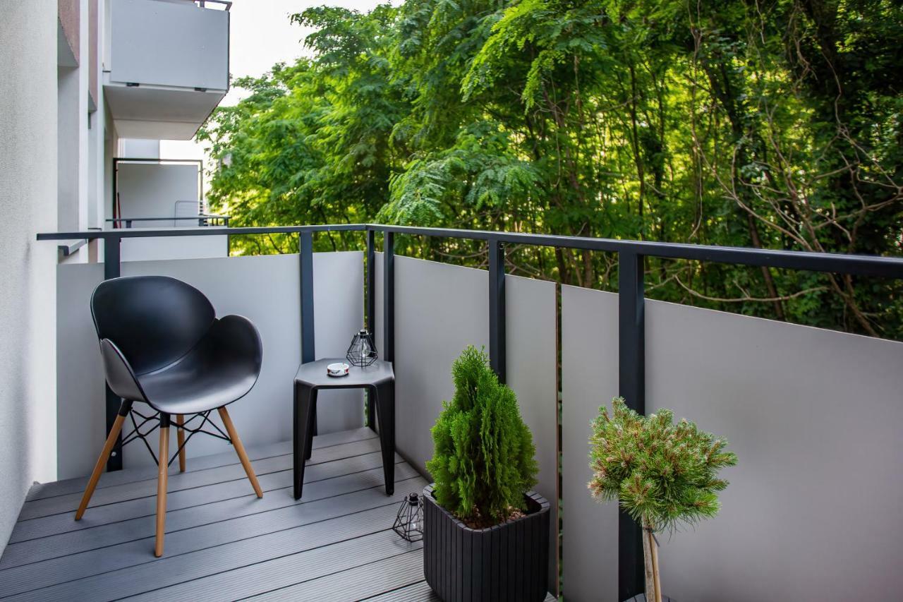 Apartments Parks Of Warsaw By Noclegi Renters Exterior foto